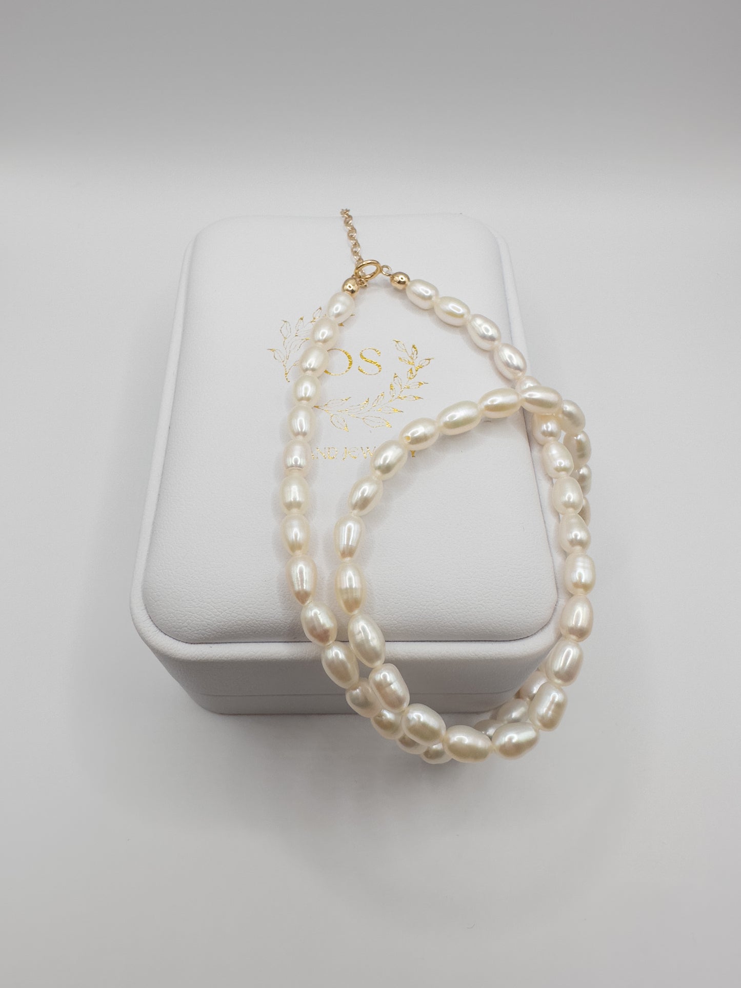 OS natural rice pearl / gold-filled choker. L (4.5-5 mm pearl)