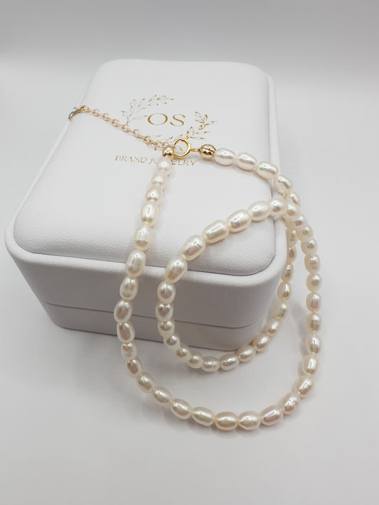 OS natural rice pearl / gold-filled choker. M (4-4.5 mm pearl)